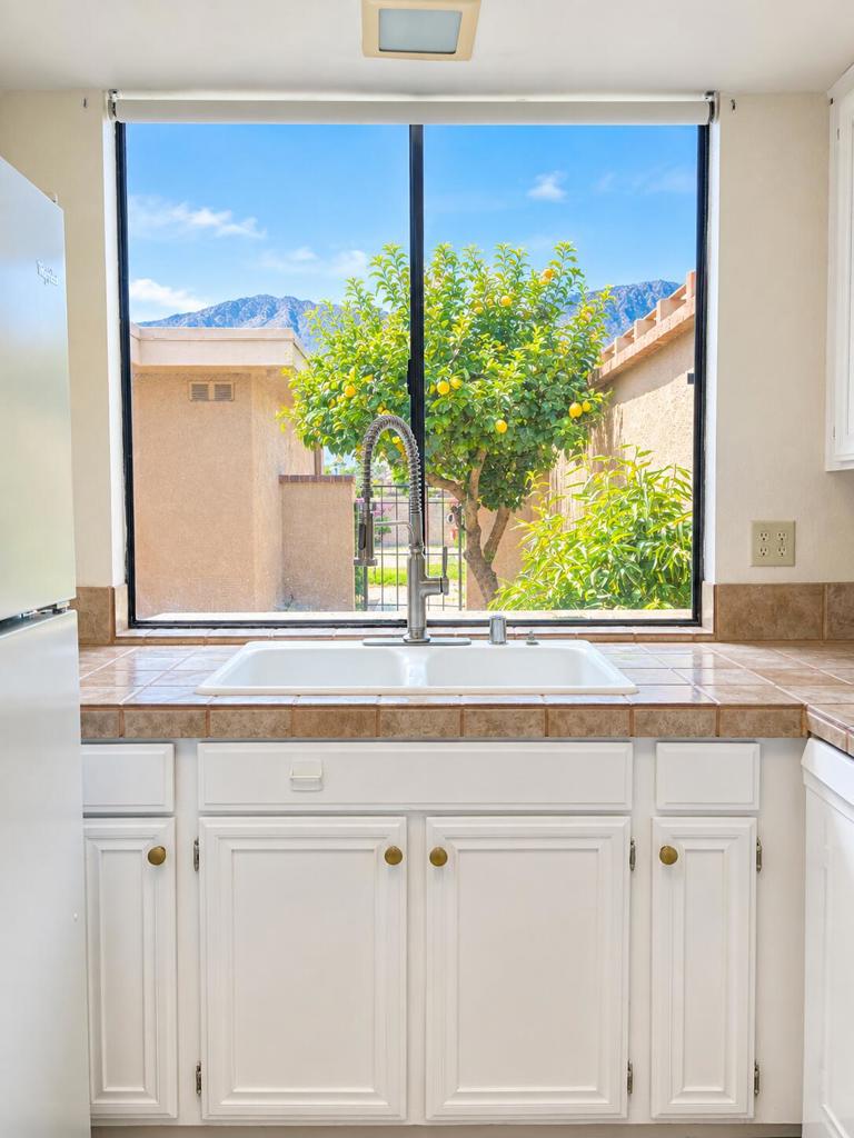140 La Cerra Drive Property Photo 10