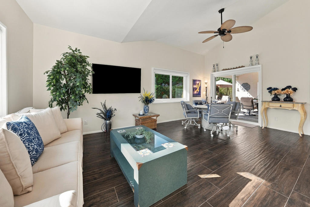 131 Vista Monte Property Photo 16