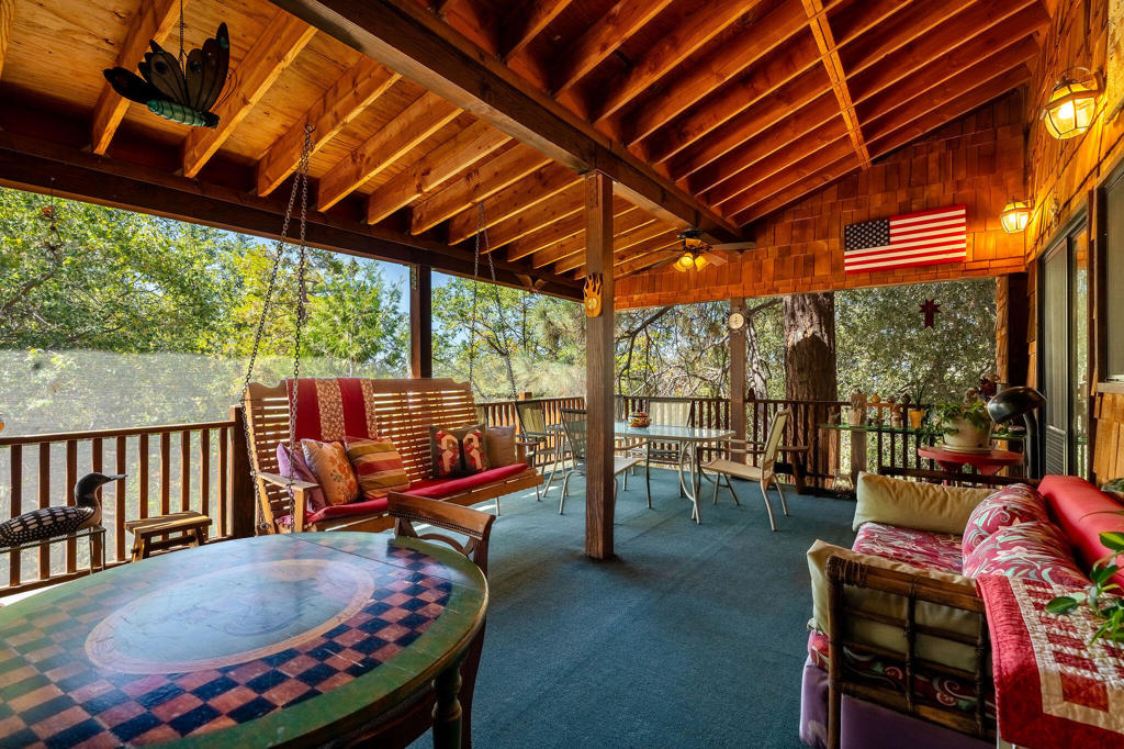 22901 Eagles Nest Drive Property Photo 19