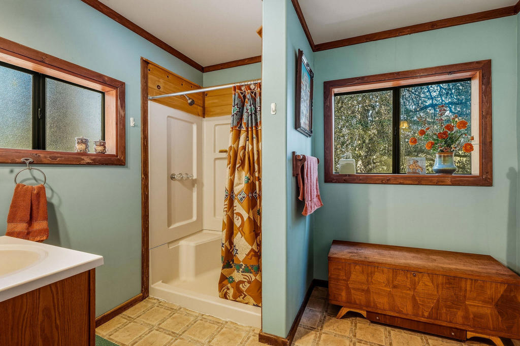 22901 Eagles Nest Drive Property Photo 41