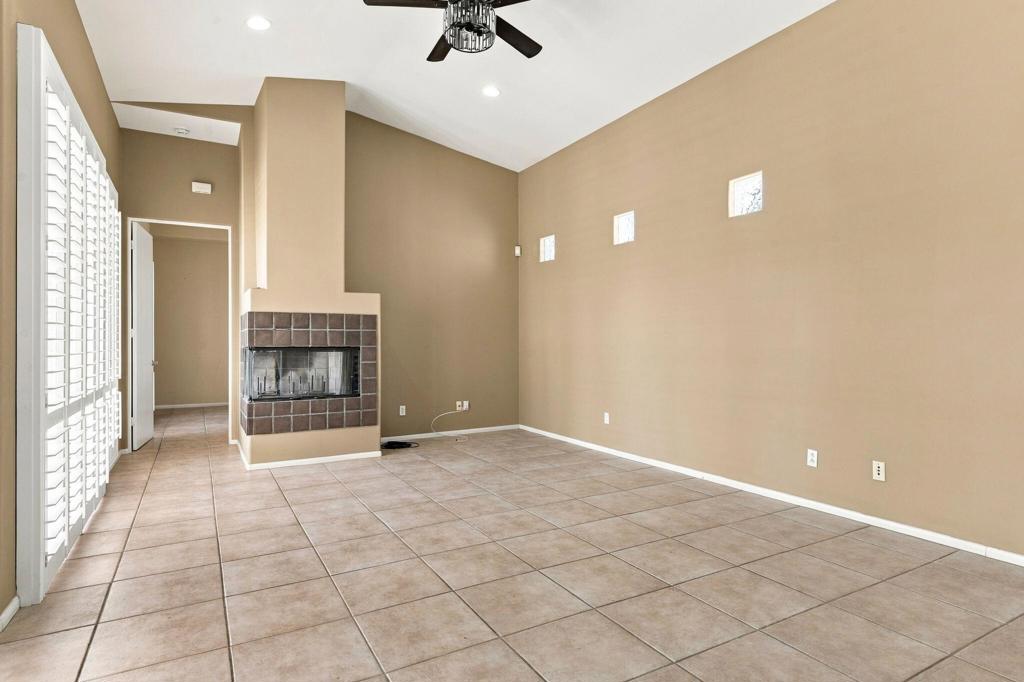 36588 Calle Esperanza Property Photo 7