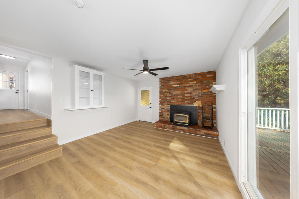52647 Pine Cove Road Property Photo 14
