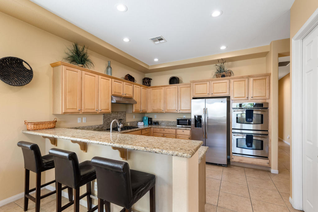 43502 Sentiero Drive Property Photo 12