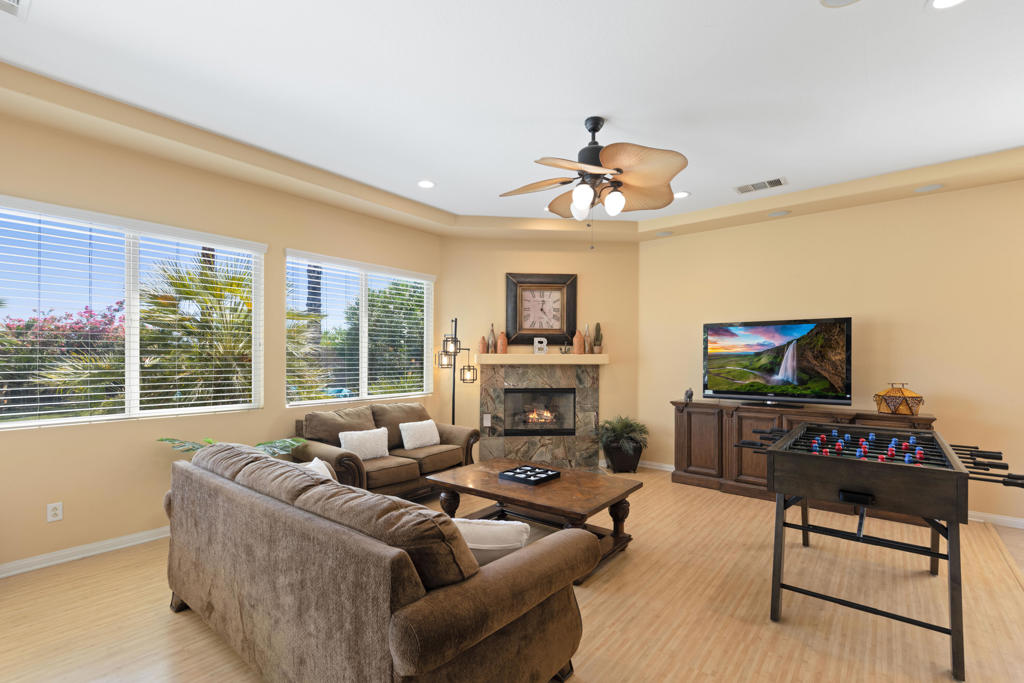 43502 Sentiero Drive Property Photo 16