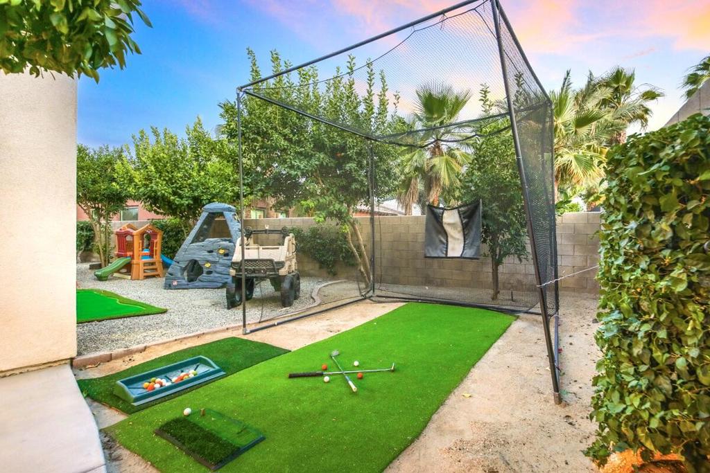 48713 Spring Rain Court Property Photo 10