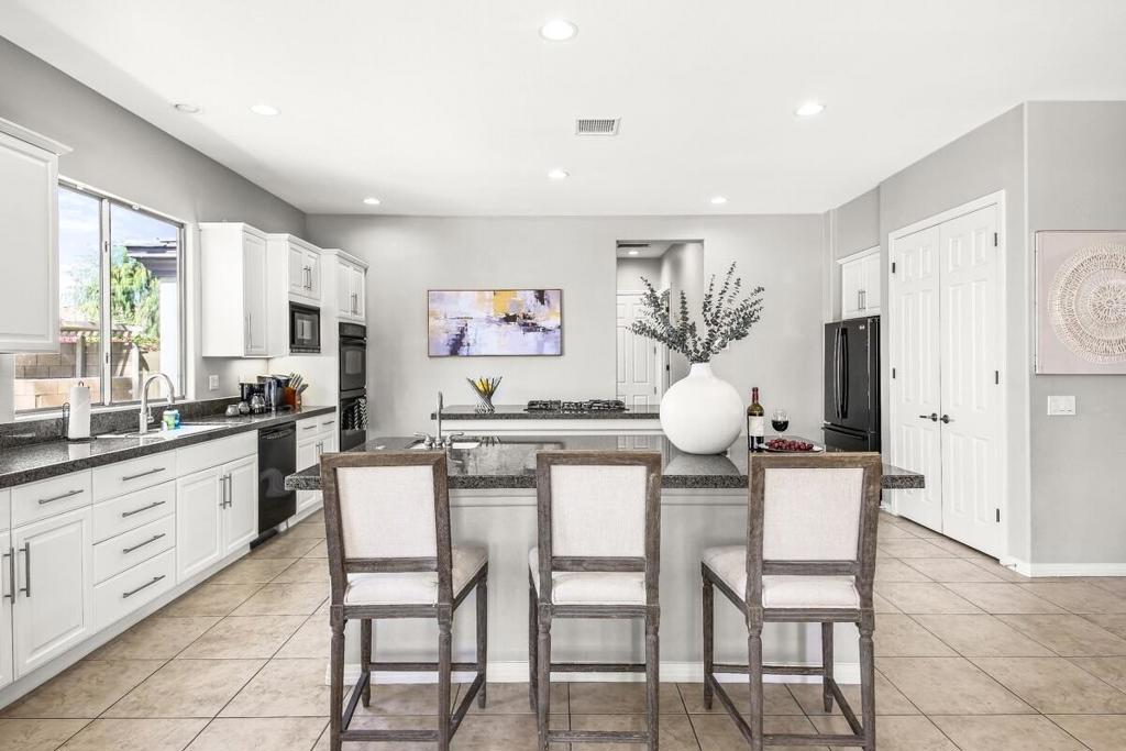 48713 Spring Rain Court Property Photo 25