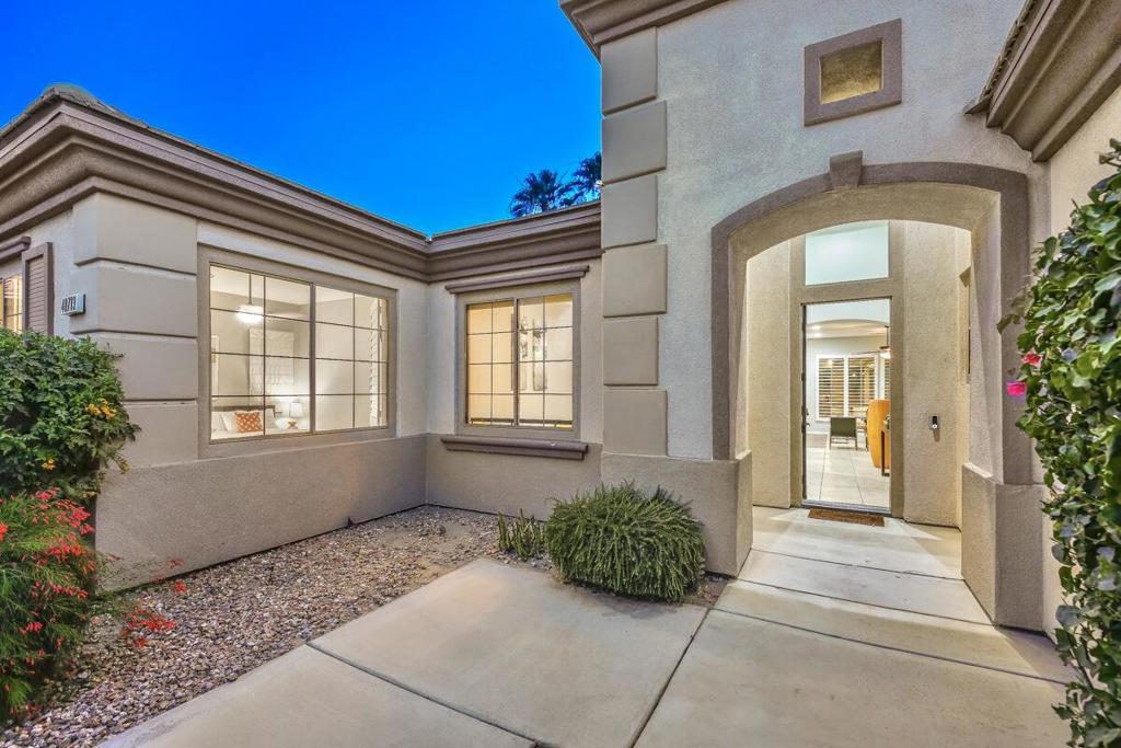 48713 Spring Rain Court Property Photo 48