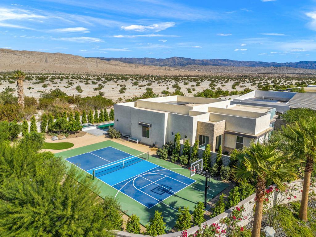 2 Iridium Way Property Photo 2