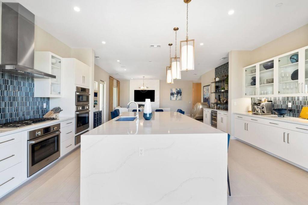 2 Iridium Way Property Photo 16