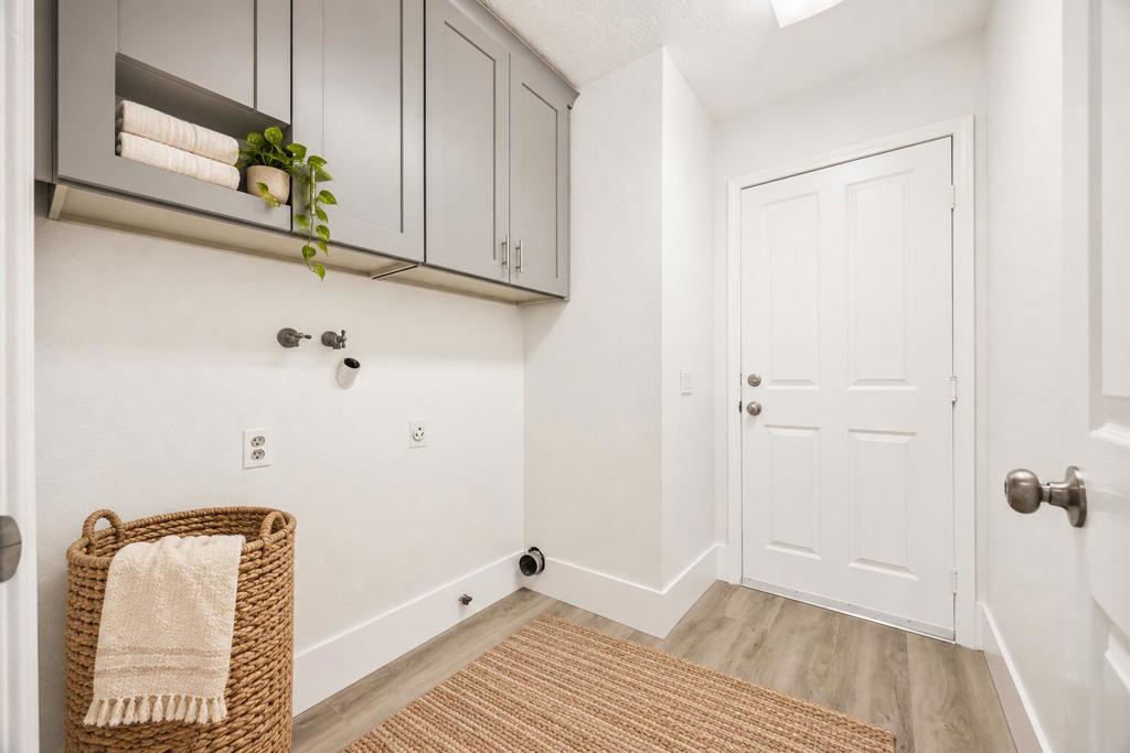 340 Augusta Drive Property Photo 14