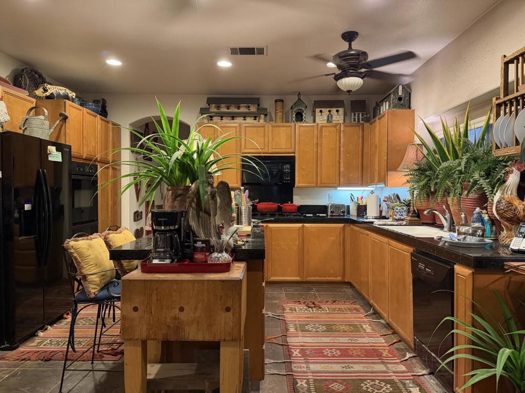 39 Via Amormio Property Photo 4