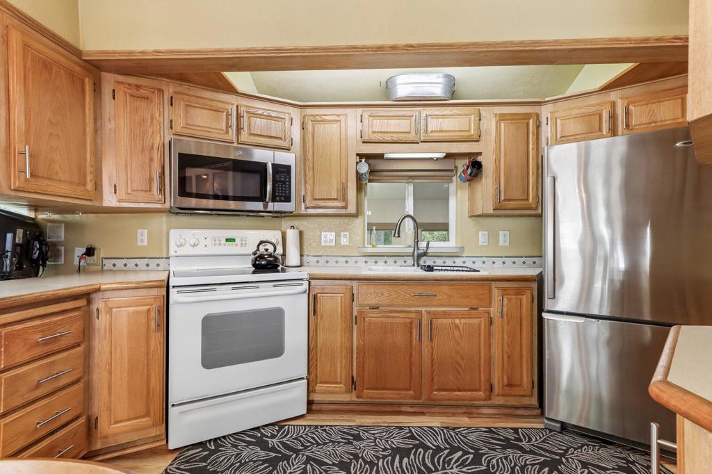 26350 Delano 109 Property Photo 11