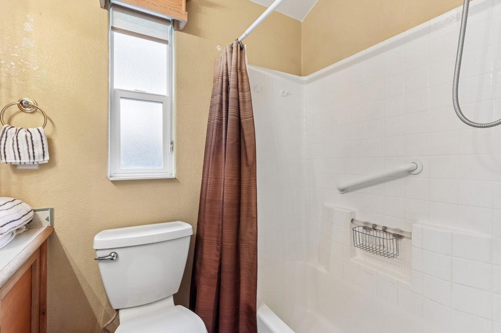 26350 Delano 109 Property Photo 14