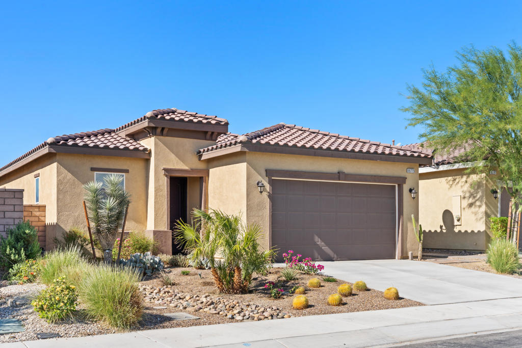 85773 Burano Place Property Photo 2