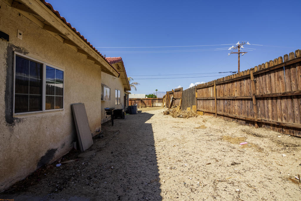 13765 Hermano Way Property Photo 33