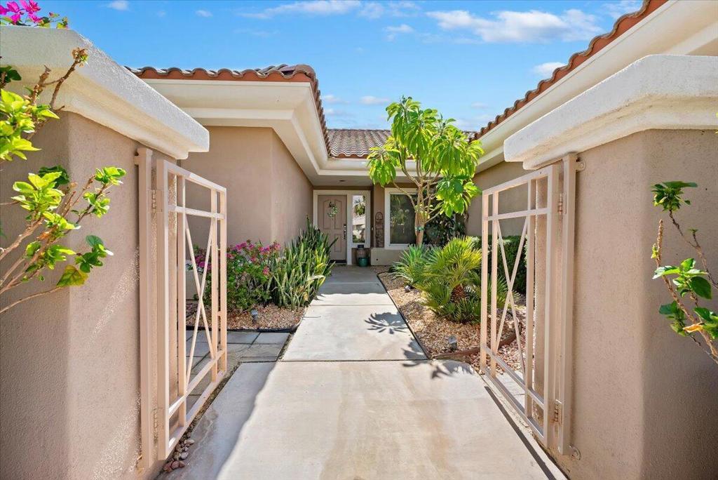 78561 Autumn Lane Property Photo 3