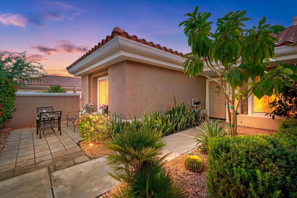 78561 Autumn Lane Property Photo 4
