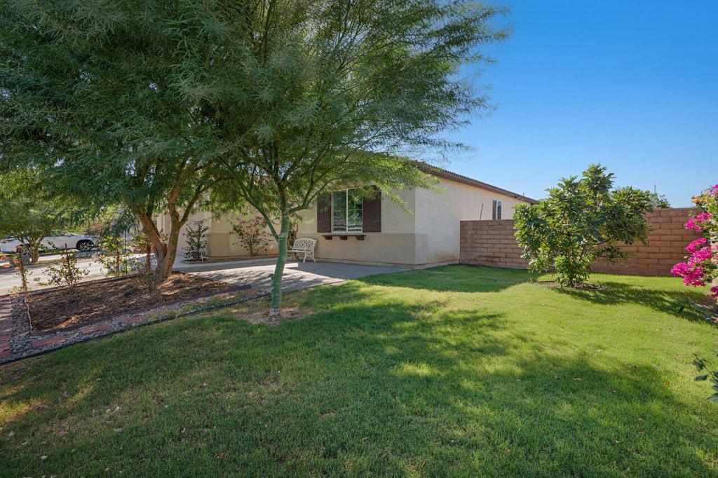 82813 Longfellow Court Property Photo 5