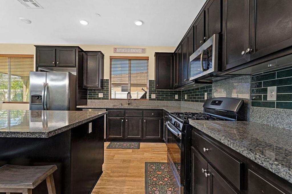 82813 Longfellow Court Property Photo 14