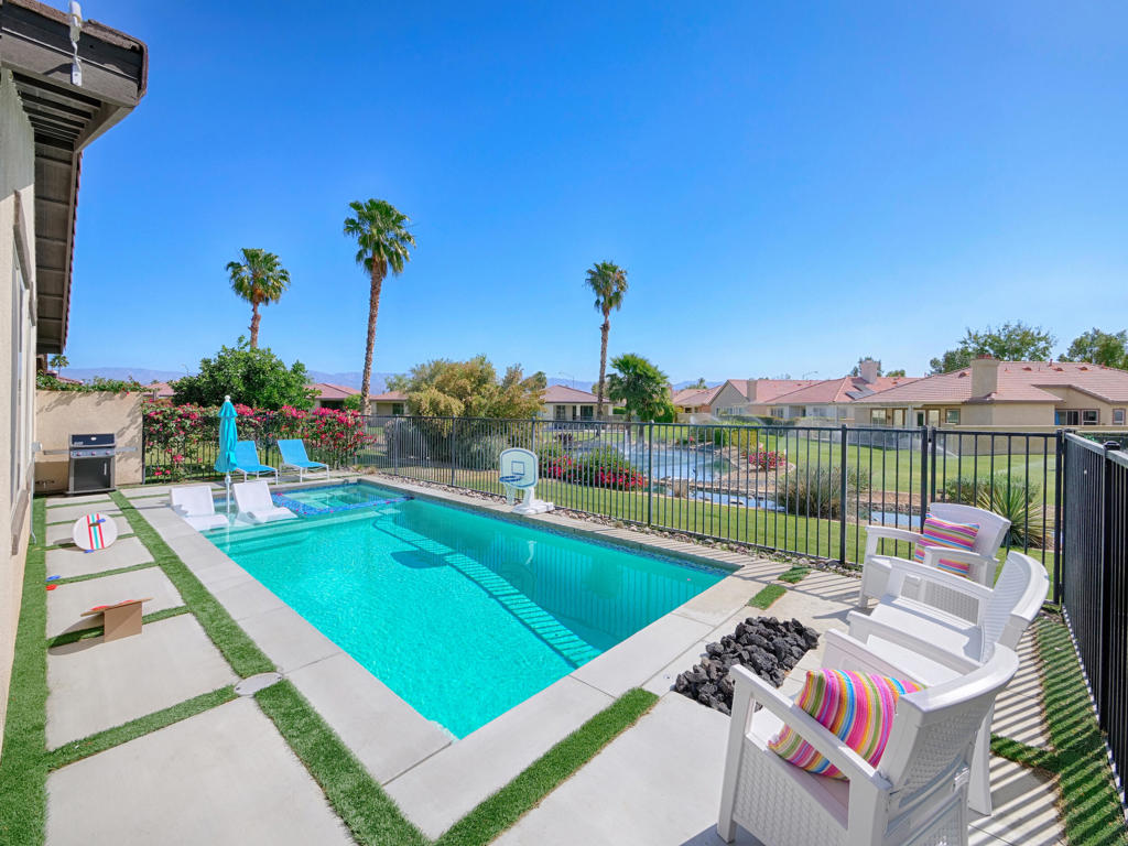 49550 Beatty Street Property Photo 2