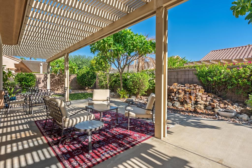 36466 Tallowood Drive Property Photo 3