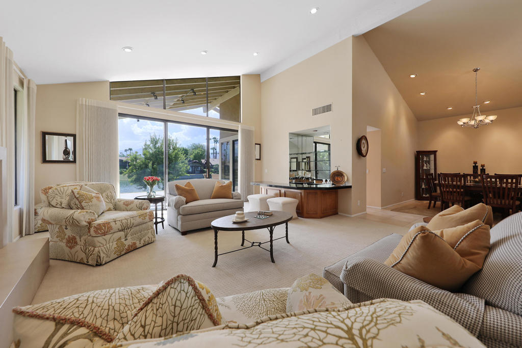 109 Deer Spring Way Property Photo 8