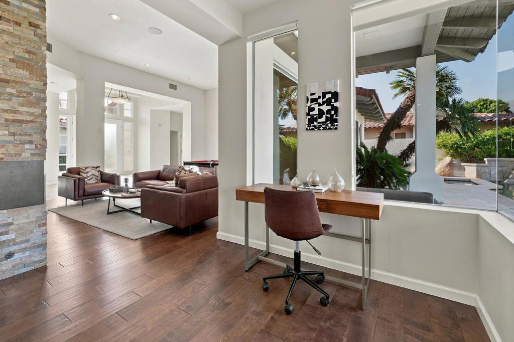 54259 Southern Property Photo 14