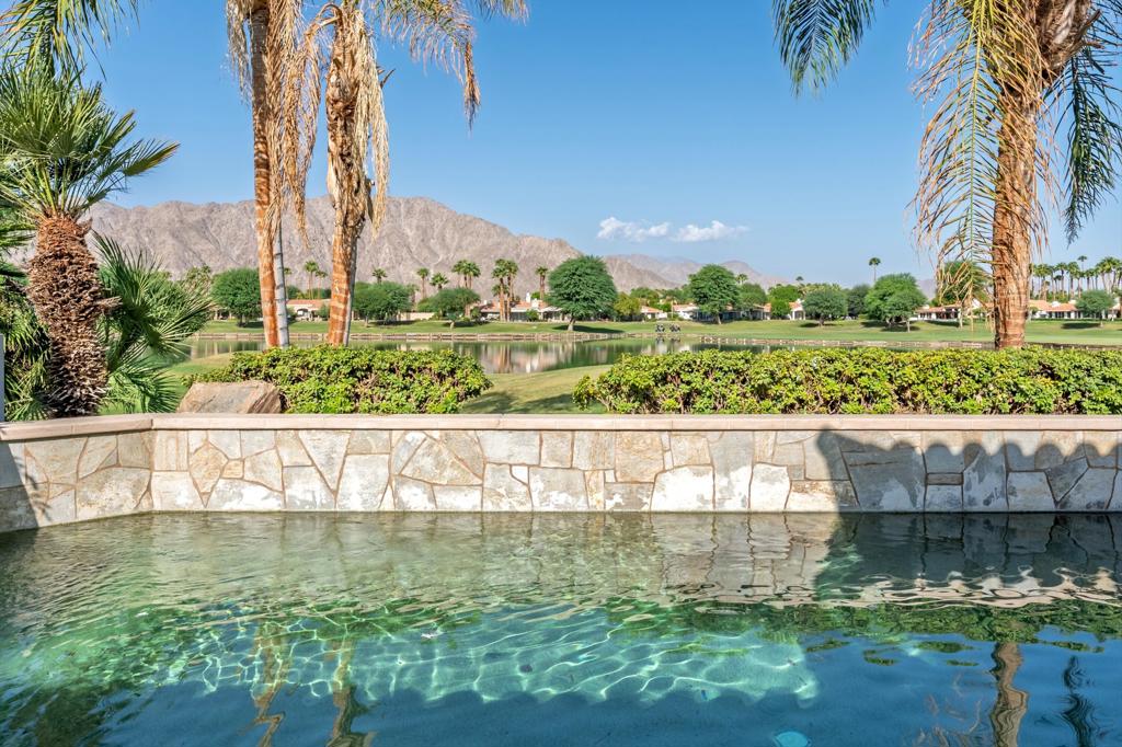 54259 Southern Property Photo 35