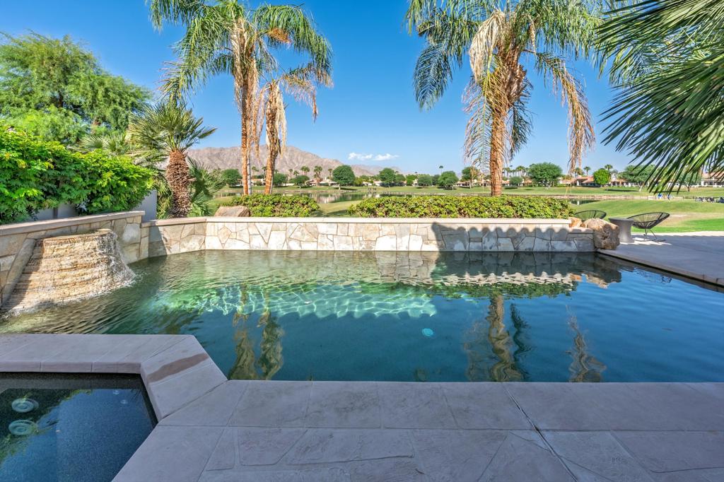 54259 Southern Property Photo 39