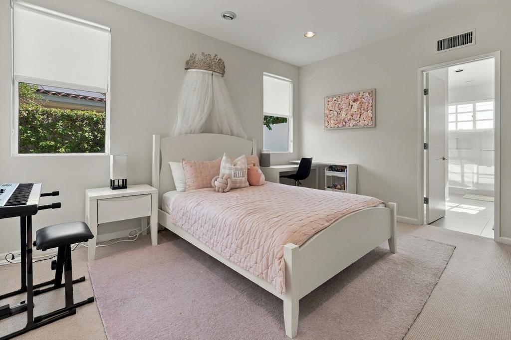 54259 Southern Property Photo 43