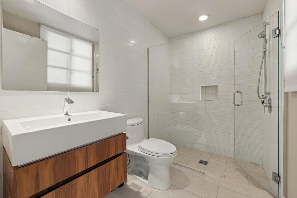 54259 Southern Property Photo 46