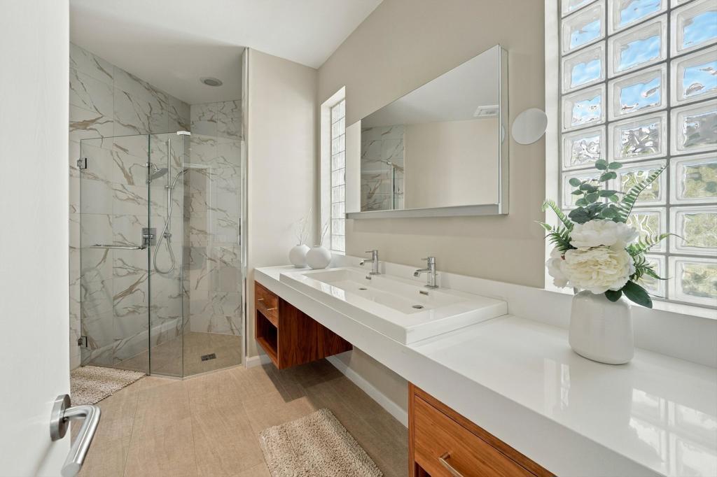 54259 Southern Property Photo 51