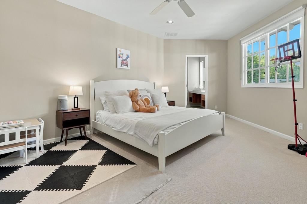 54259 Southern Property Photo 52