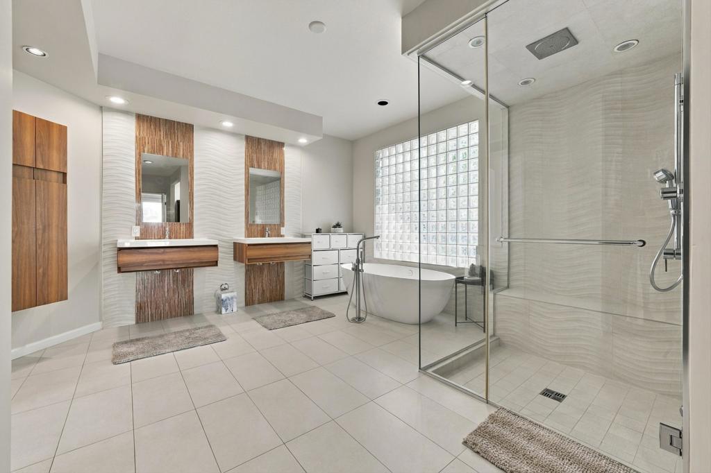 54259 Southern Property Photo 55