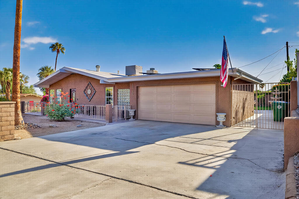 39140 Paradise Way Property Photo 1