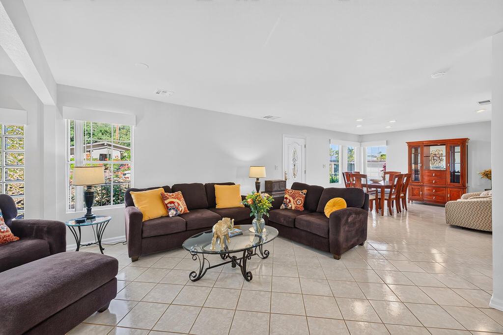 39140 Paradise Way Property Photo 2