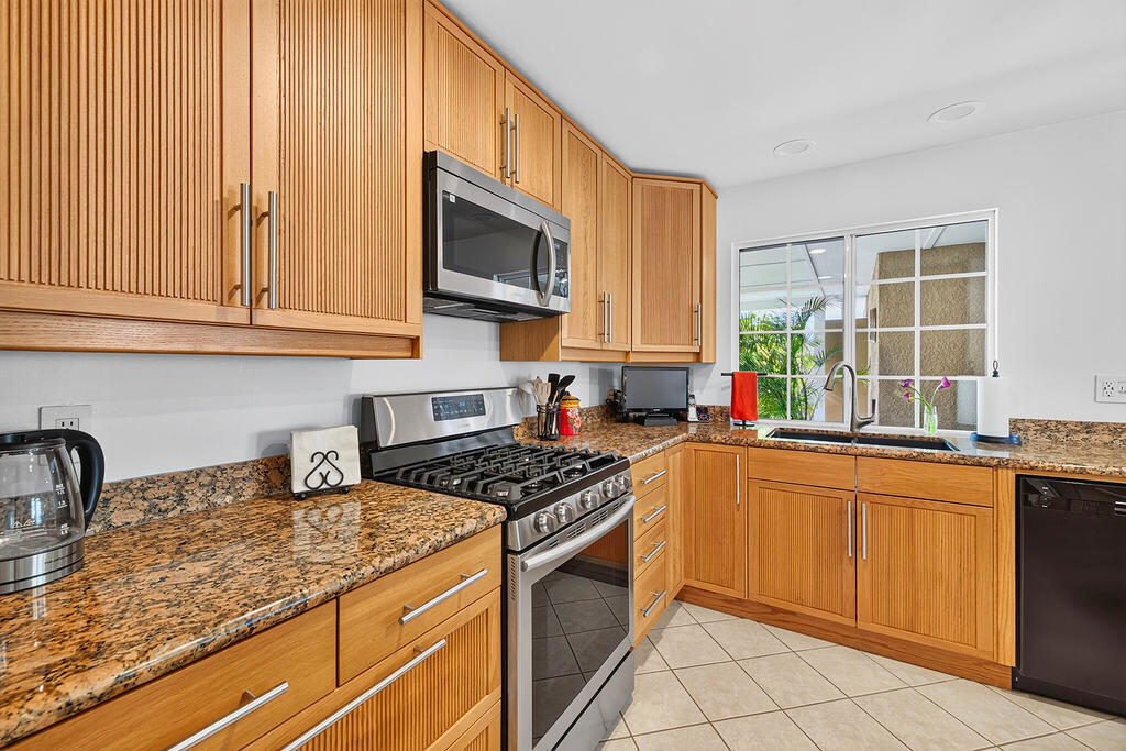 39140 Paradise Way Property Photo 11