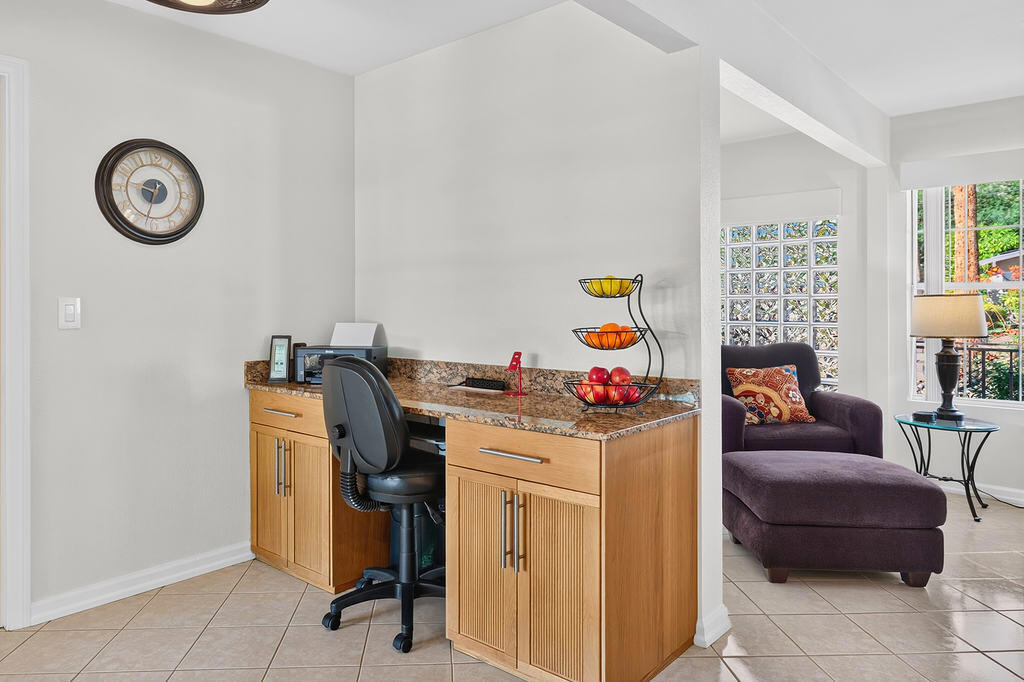 39140 Paradise Way Property Photo 14