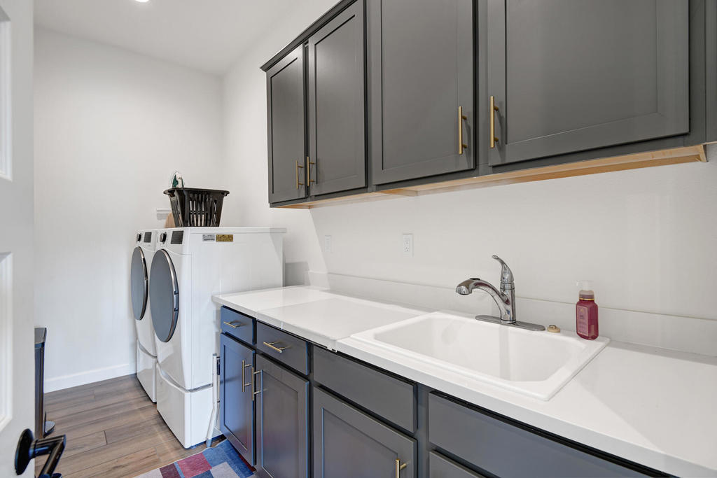 33 Magnum Property Photo 23