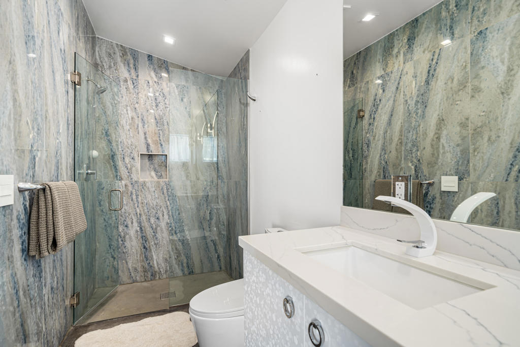 623 W Chino Canyon Road Property Photo 12