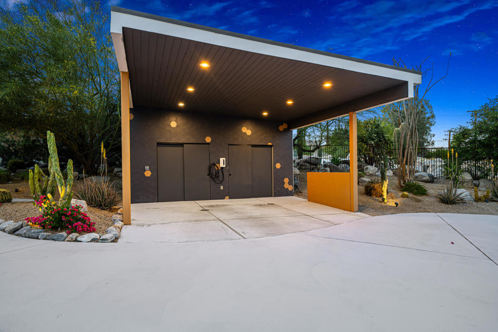 623 W Chino Canyon Road Property Photo 26