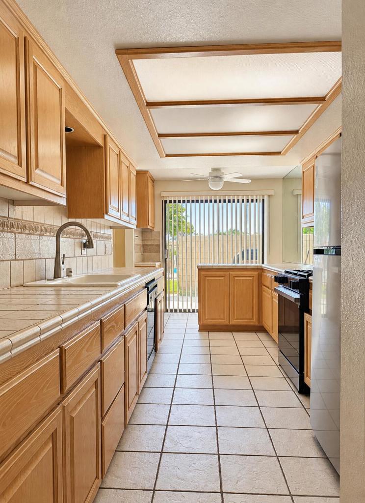 34554 Calle Las Palmas Property Photo 6