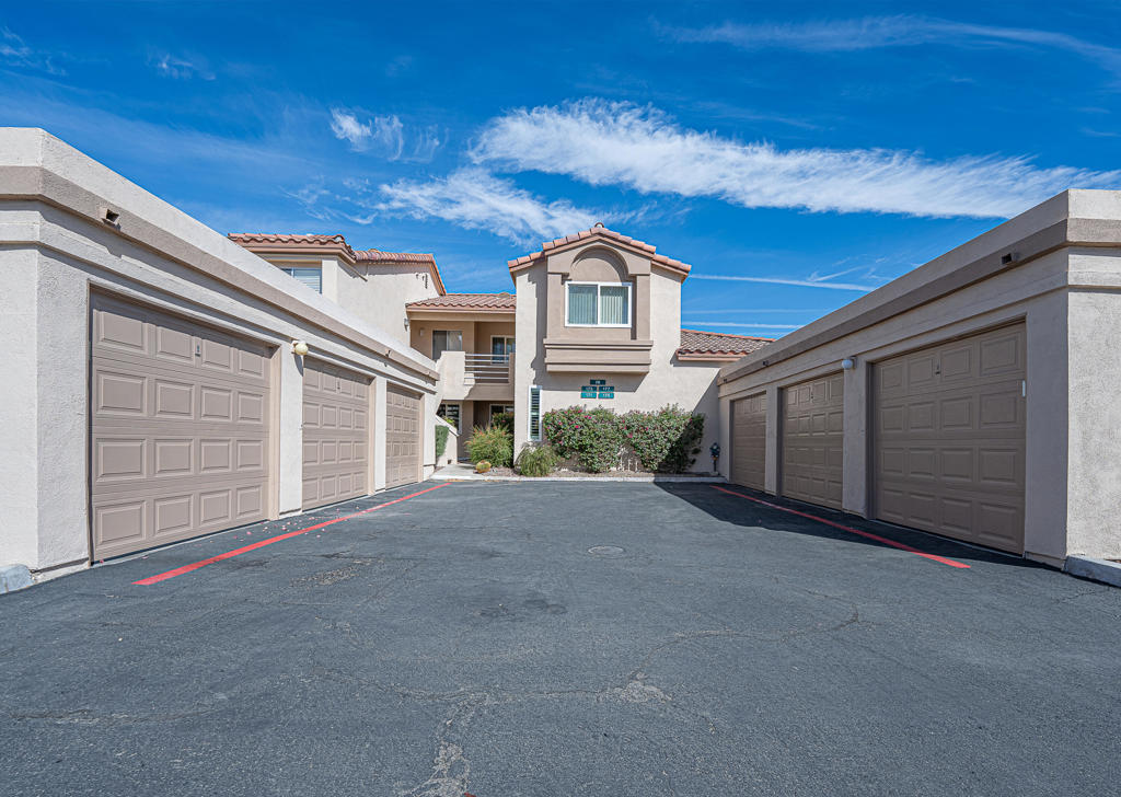 78171 Crimson Court Property Photo 4