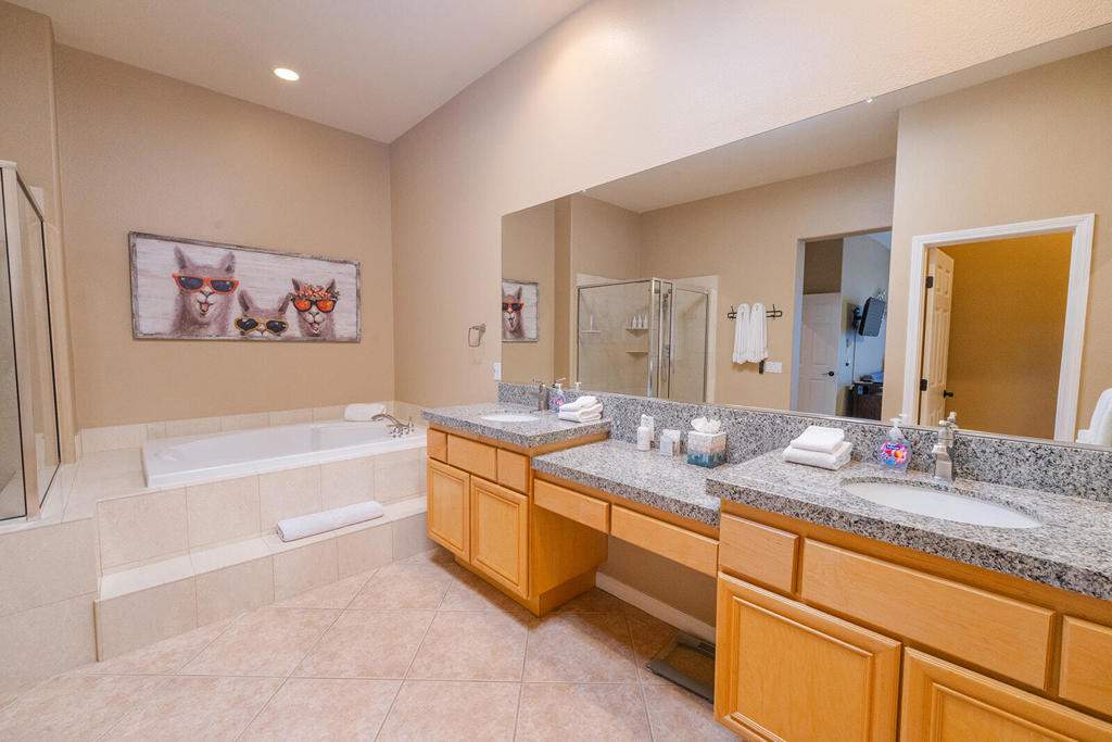 75779 W Heritage Property Photo 35
