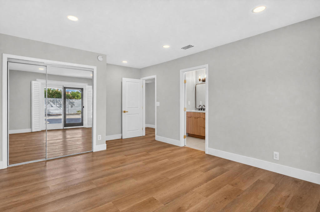 1388 S Farrell Drive Property Photo 32