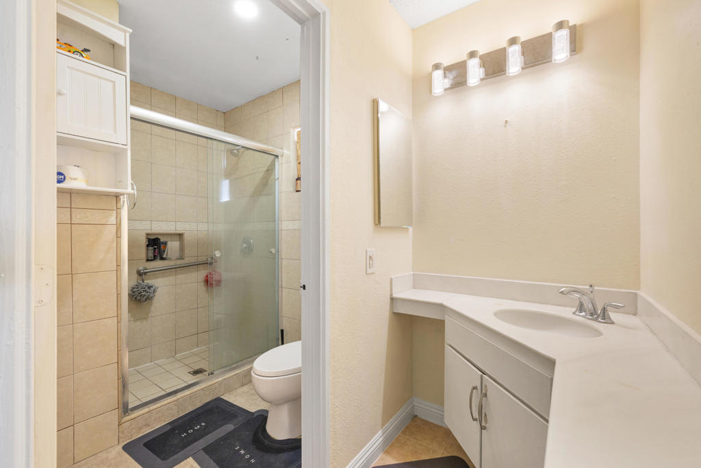 891 El Placer Road Property Photo 44