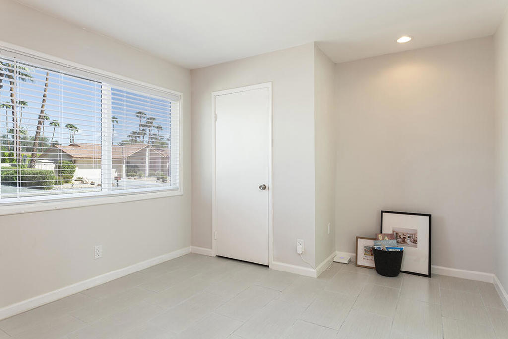 2963 E Orella Circle Property Photo 30