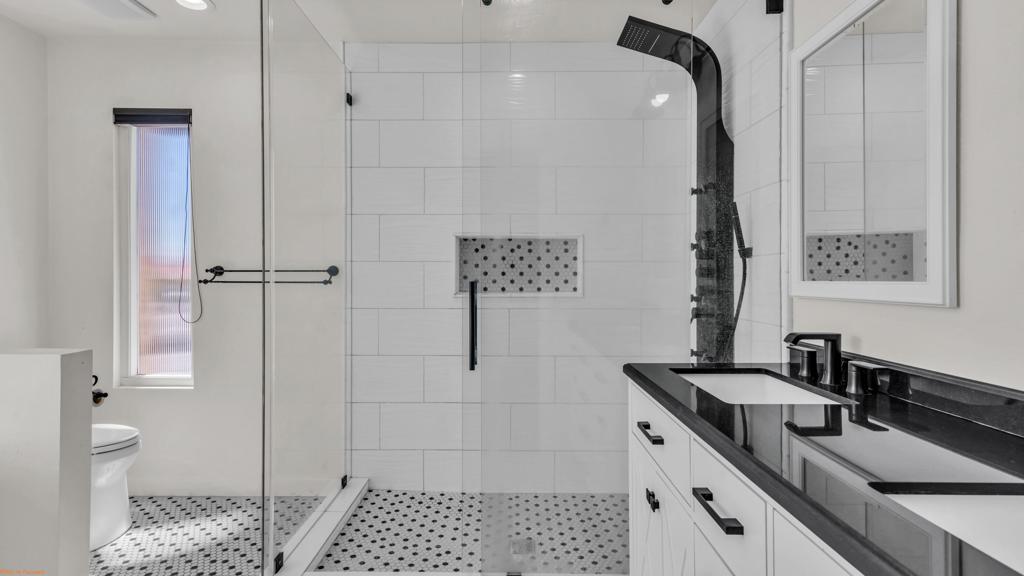 9180 Warwick Drive Property Photo 22