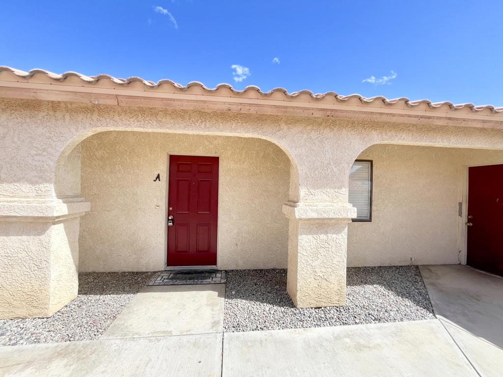 66560 San Diego Drive Property Photo 3