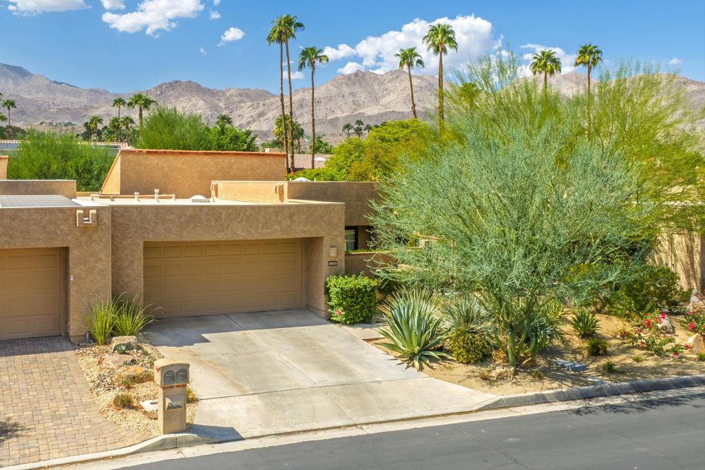 48633 Torrito Court Property Photo 1
